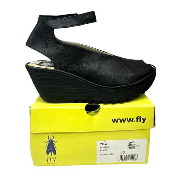 Fly Yala Peep Toe Leather Wedge Sandals Women's size 9 - Picture 2 of 8